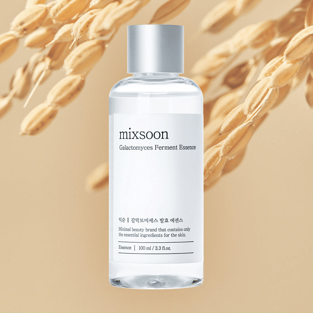 mixsoon Galactomyces Essence in a sleek bottle, perfect for brightening and hydrating skin.