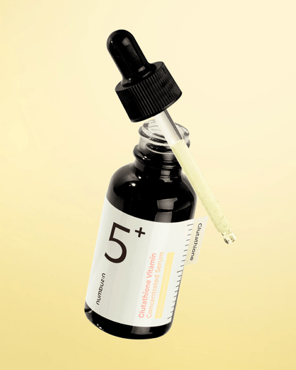 numbuzin No.5 Glutathione Vitamin Concentrated Serum bottle with dropper and serum ampoule
